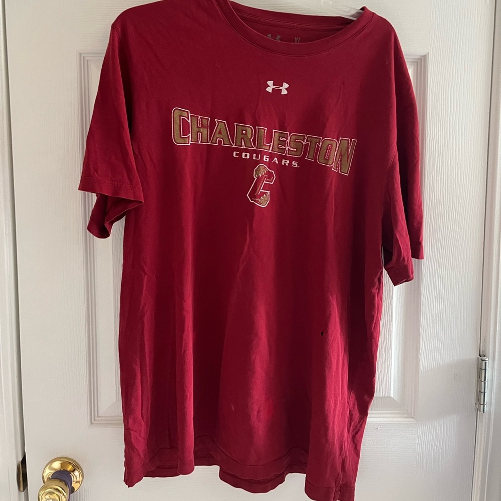 Under Armour tee